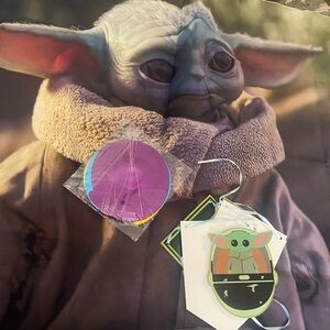 Baby Yoda party decorations